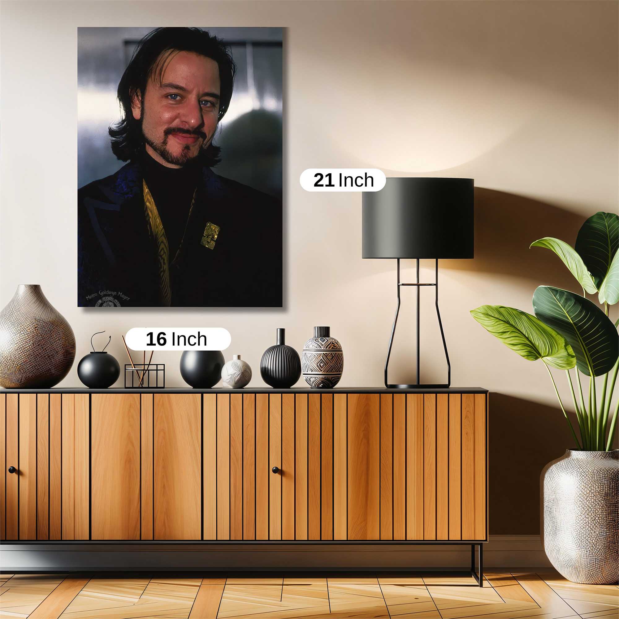 Mystique Maestro Safe Wall Magnetic / M