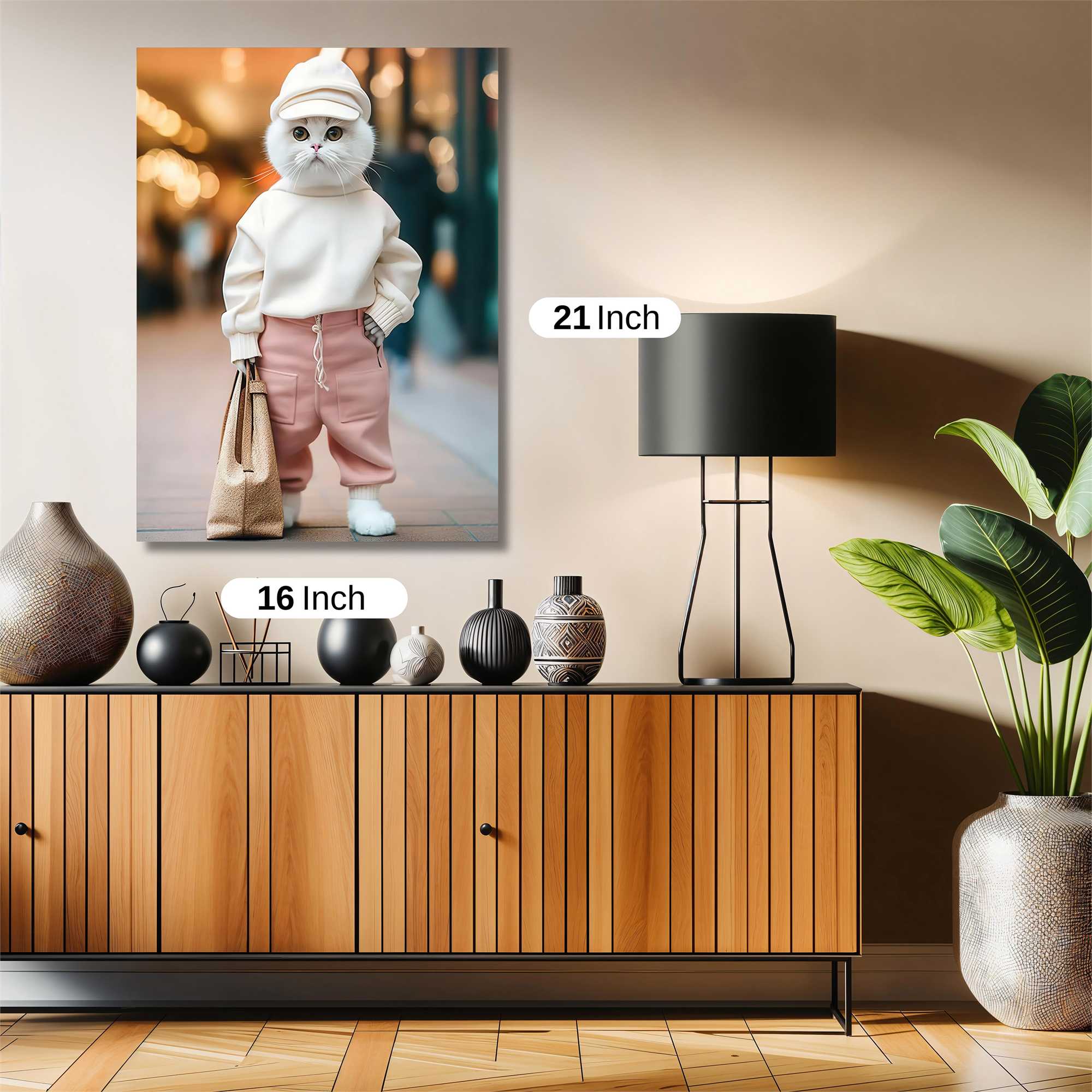 Cat Fashionista Safe Wall Magnetic / M