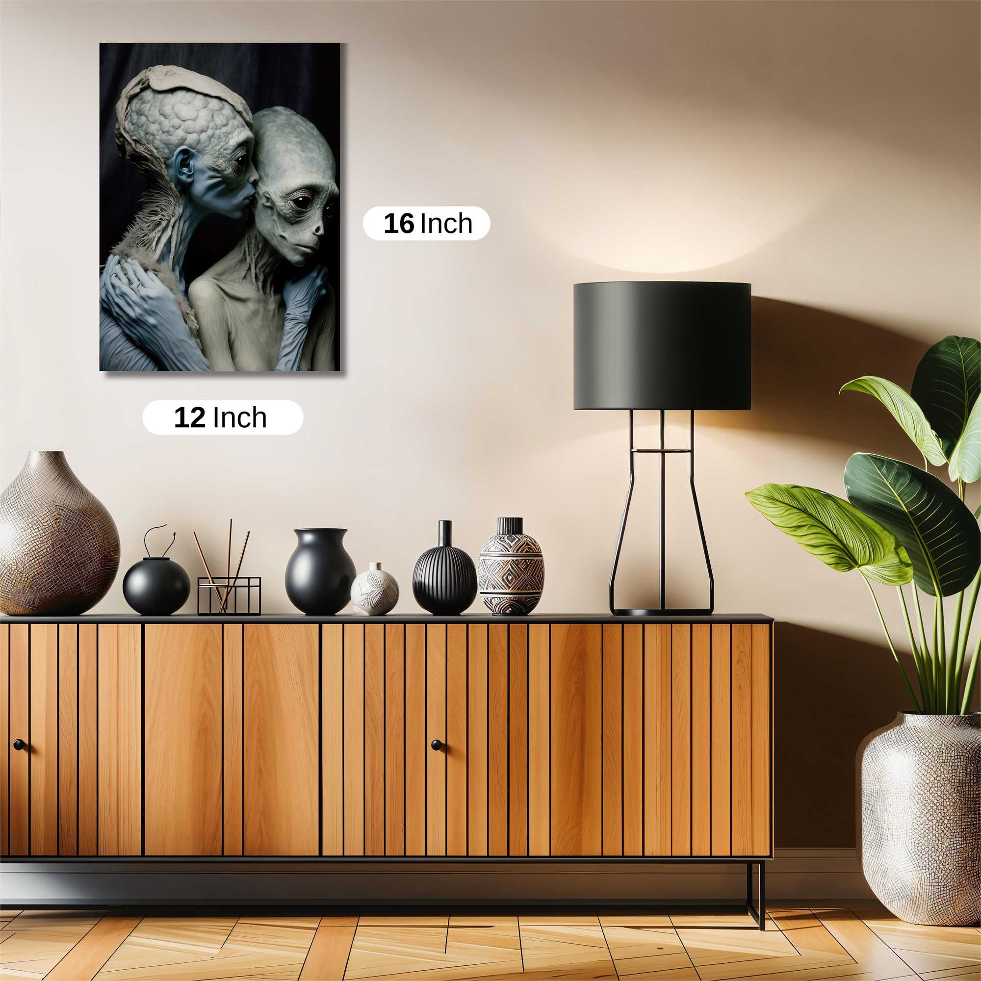 Alien Embrace Safe Wall Magnetic / M