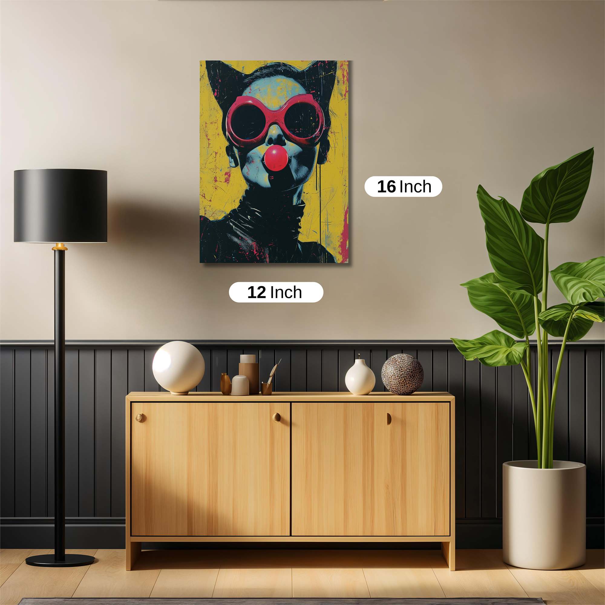 Catwoman Playful Safe Wall Magnetic / M