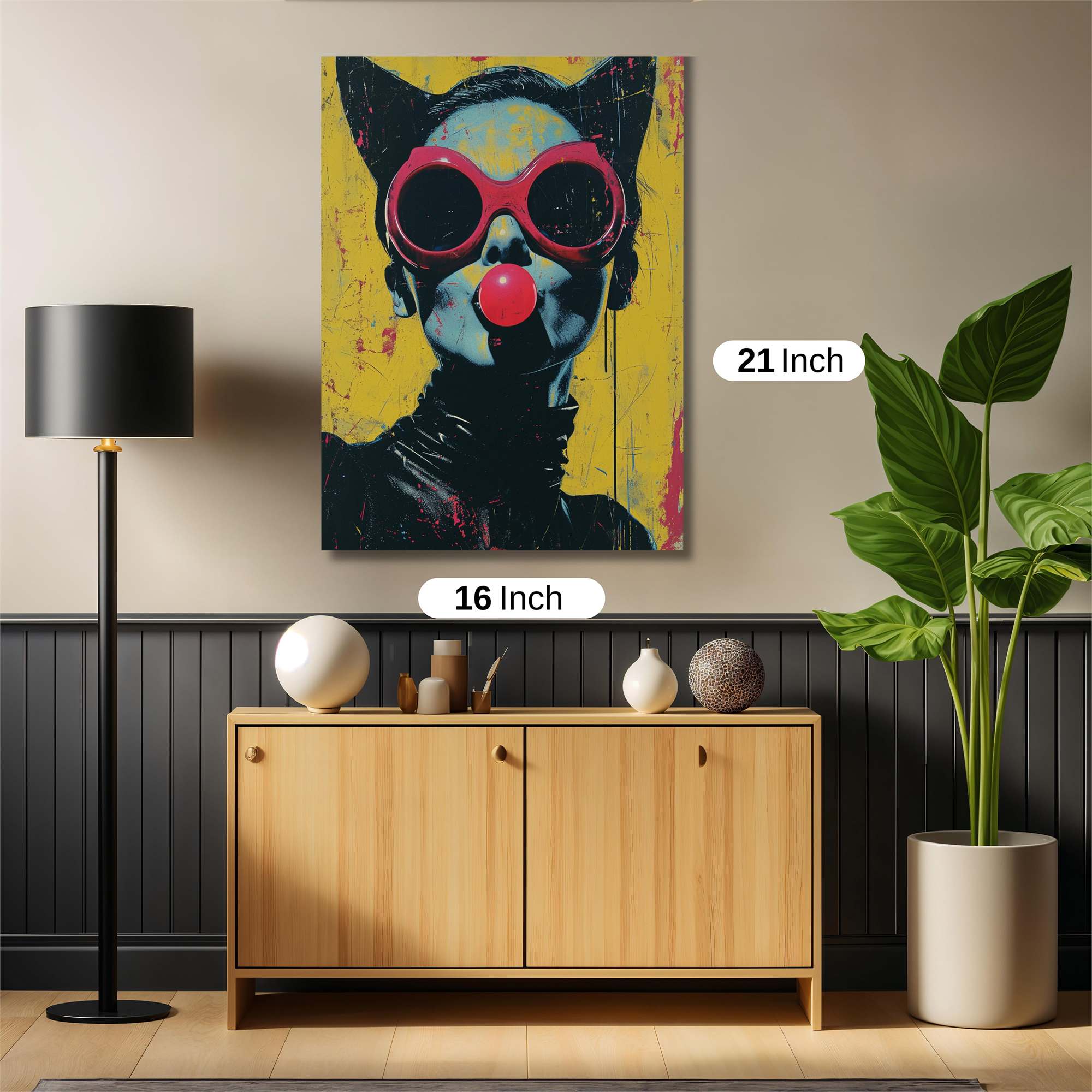 Catwoman Playful Safe Wall Magnetic / M
